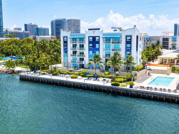 1-bedroom Apartment — Miami Bay Waterfront Midtown Residences, 551 NE 39th St #601-504, Miami, FL 33137