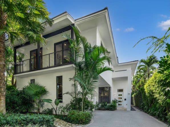 4-bedroom Single-Family Home — 3630 Avocado Ave, Miami, FL 33133
