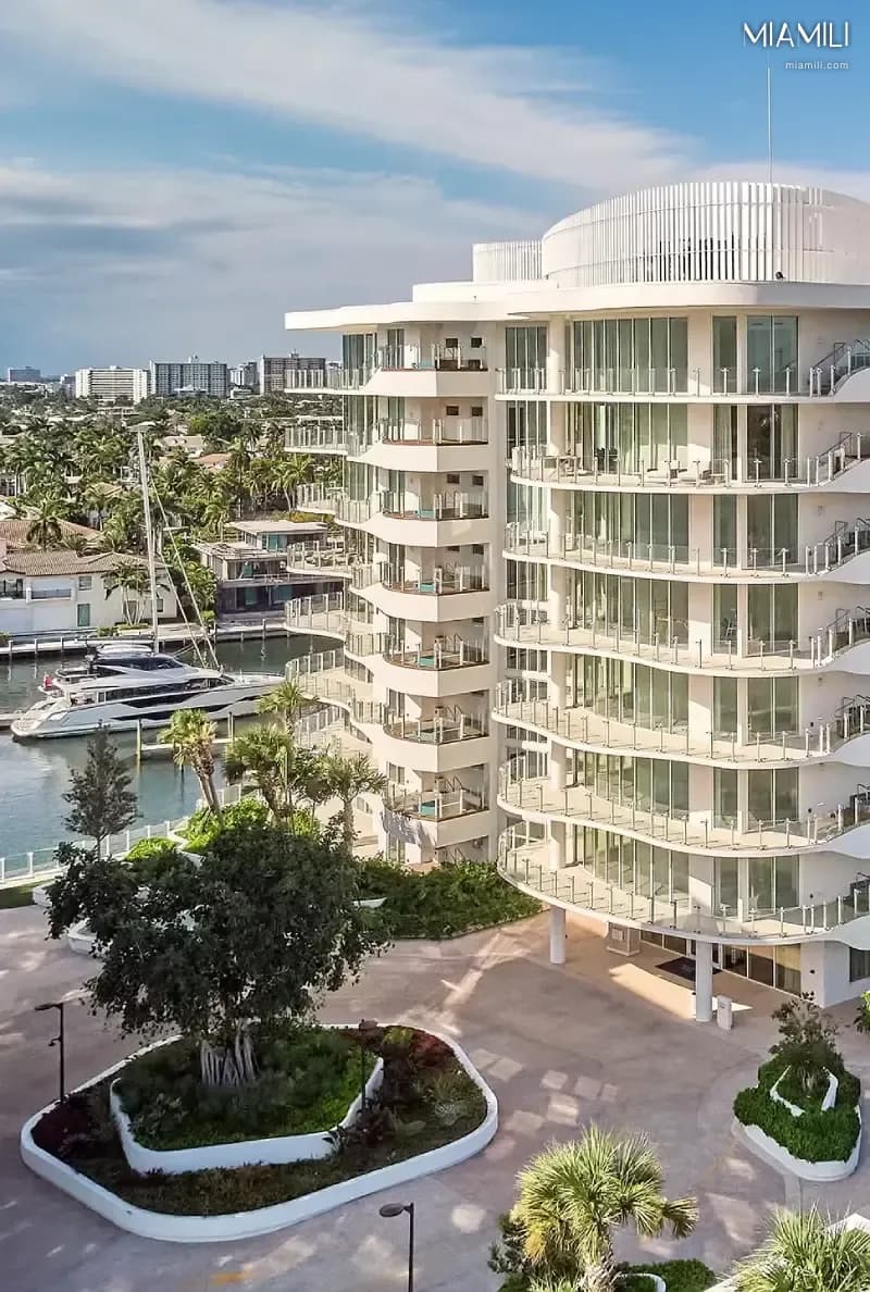 Pier Sixty-Six Residences — image 4