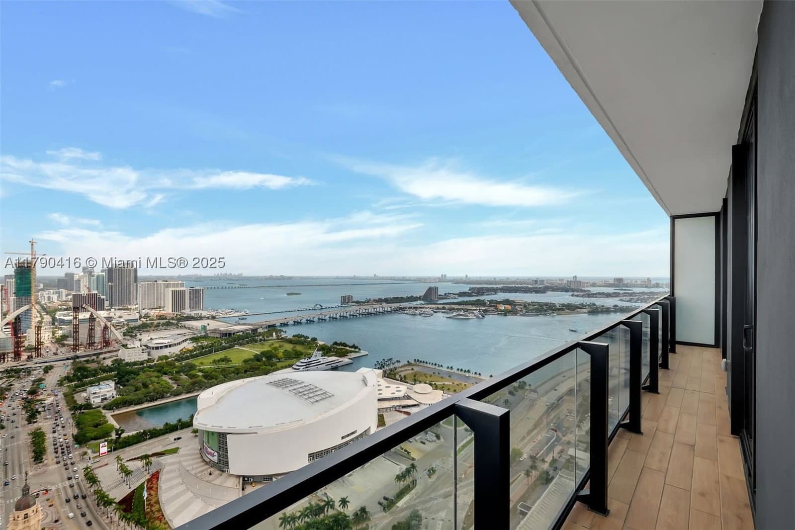 3+1 Condo — 398 5th St #3901, Miami, FL 33132