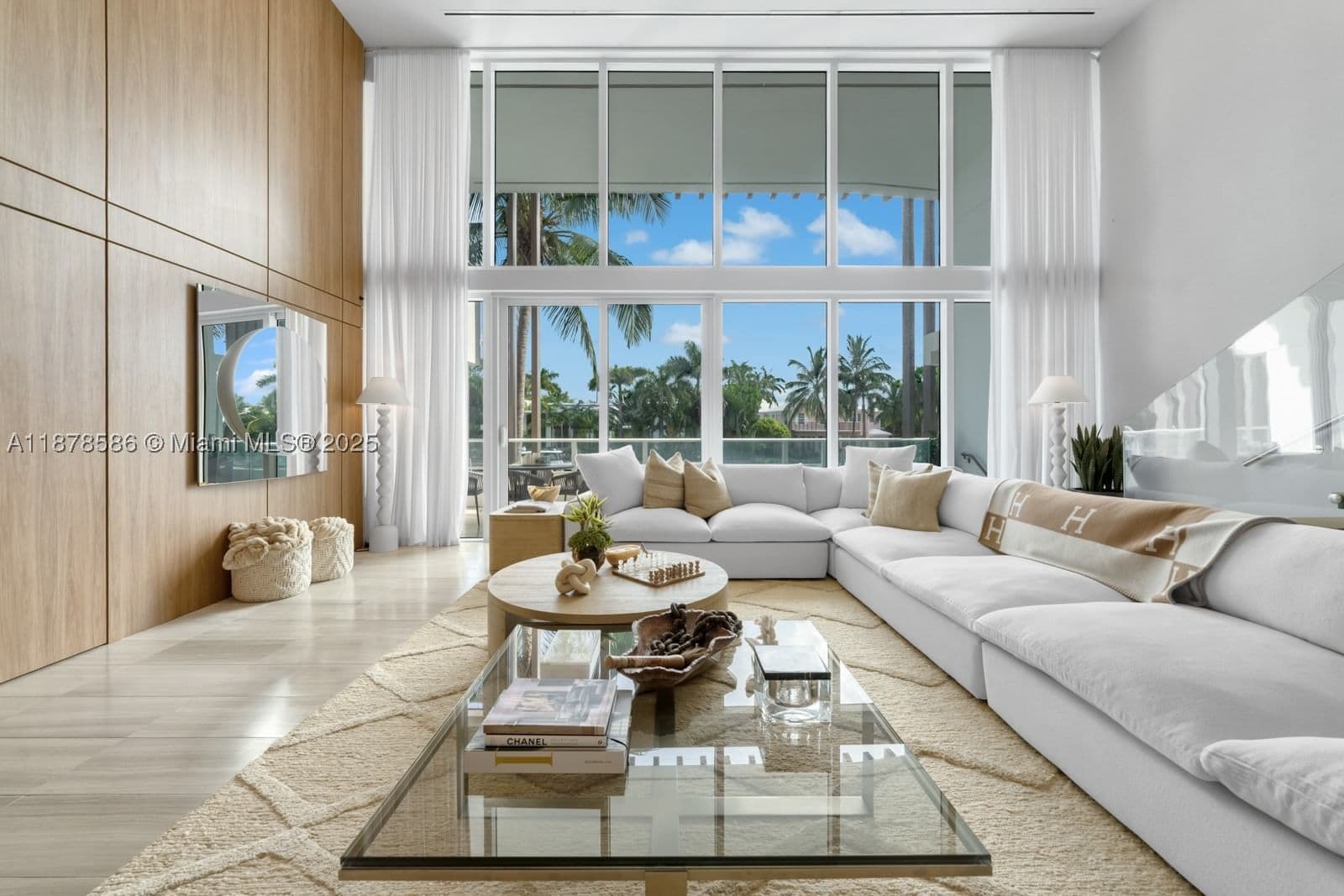 2+1 Condo — 4701 Meridian Ave #222, Miami Beach, FL 33140