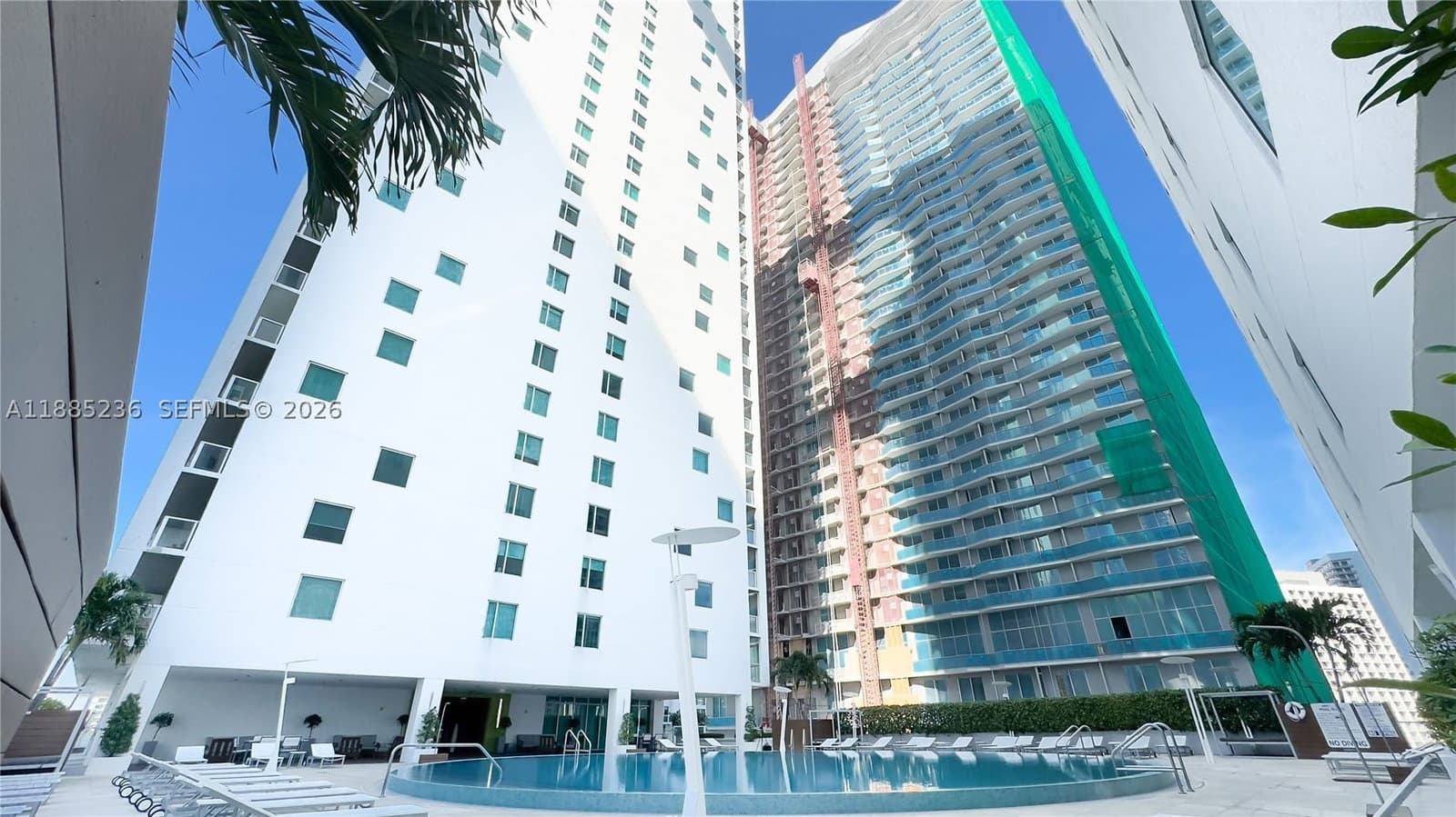 2+1 Condo — 55 6th St #3403, Miami, FL 33131