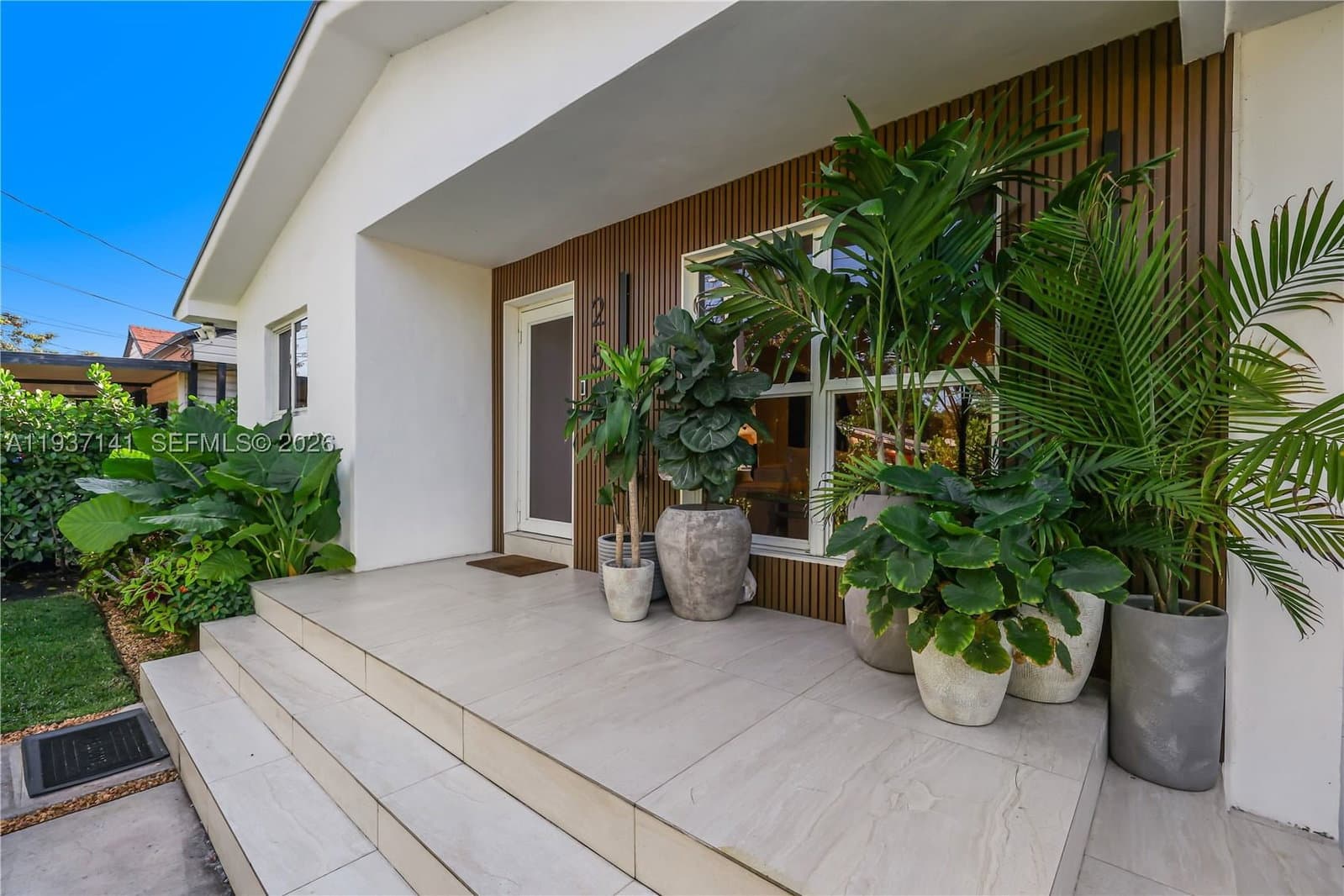 3+1 Müstakil ev — 254 43rd St, Miami, FL 33127
