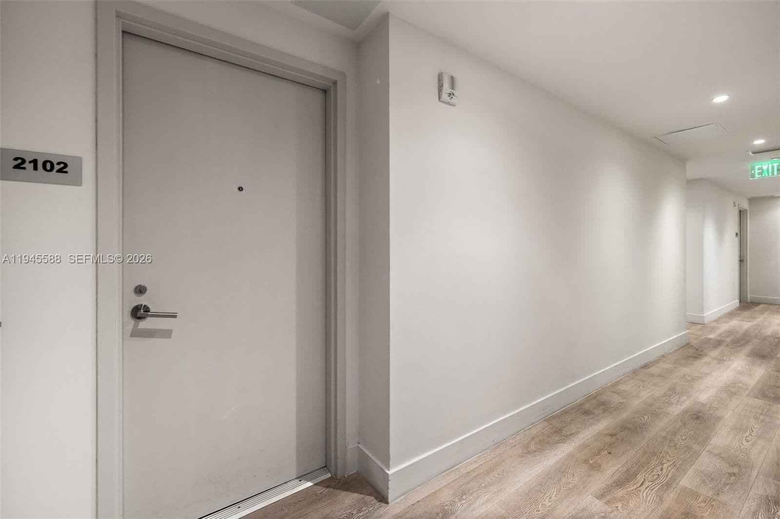 1+1 Condo — 239 9th St #2102, Miami, FL 33130