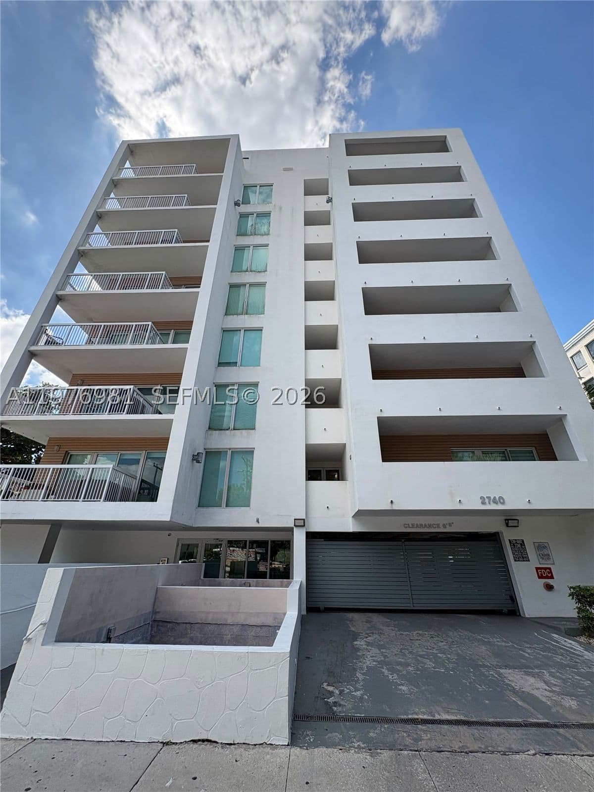 1-bedroom Condo — 2740 28th Ter #304, Miami, FL 33133