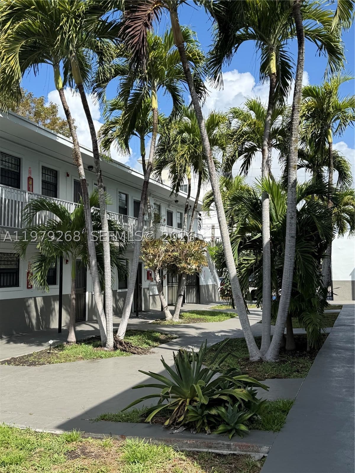 1+1 Daire — 3616 Grand Ave #7, Miami, FL 33133