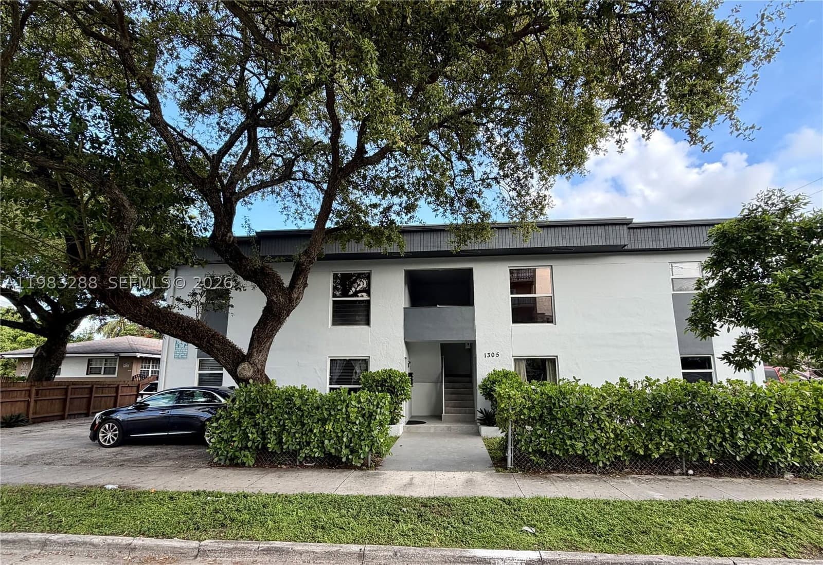 2+1 Condo — 1305 4th St #3, Miami, FL 33125