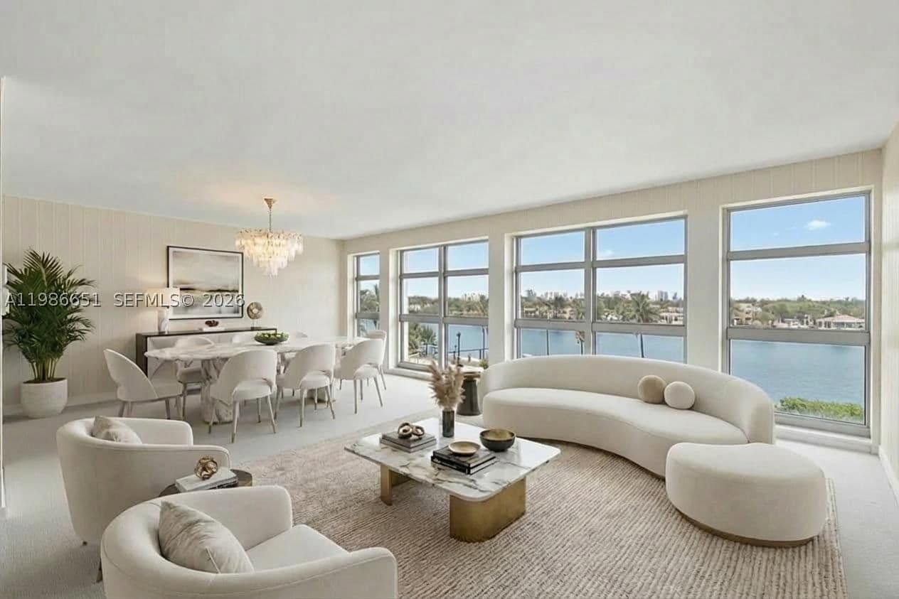 2-bedroom Condo — 5055 Collins Ave #5M, Miami Beach, FL 33140