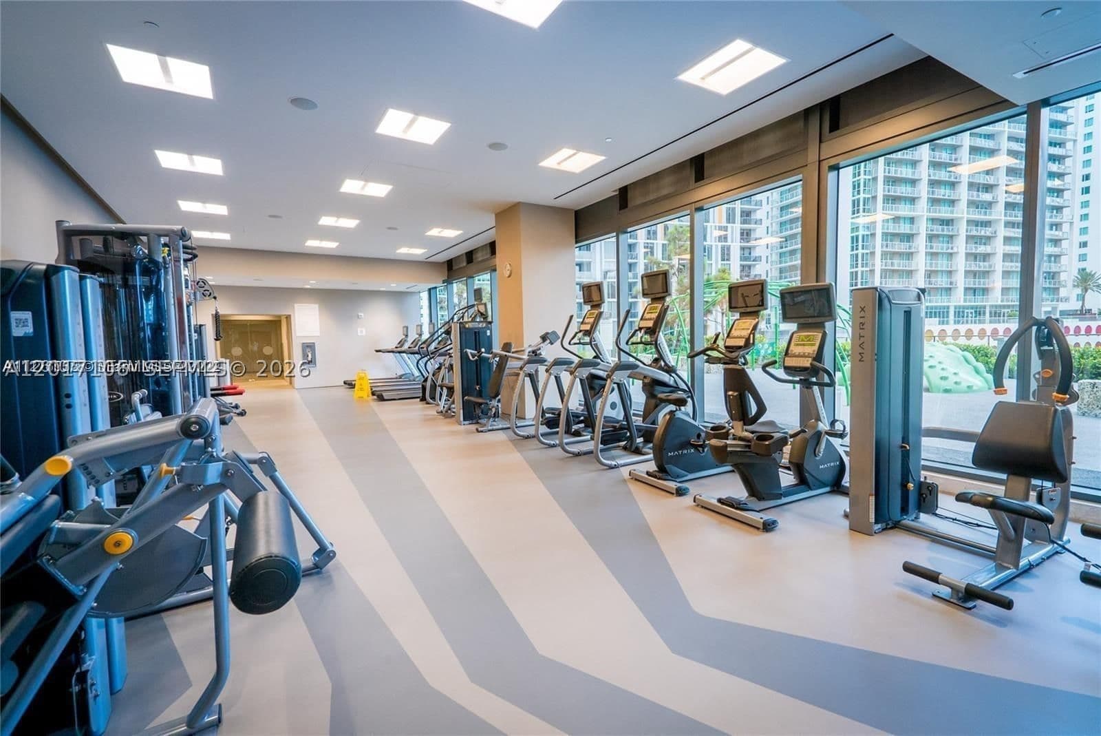 2+1 Condo — 68 6th St #2510, Miami, FL 33131