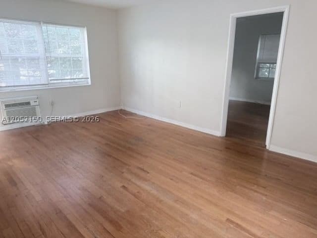 1-bedroom Apartment — 1002 37th Ave #3, Coral Gables, FL 33127