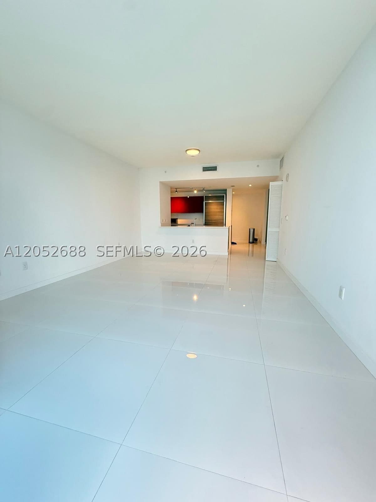 1+1 Condo — 1100 MIAMI AV #4103, Miami, FL 33130