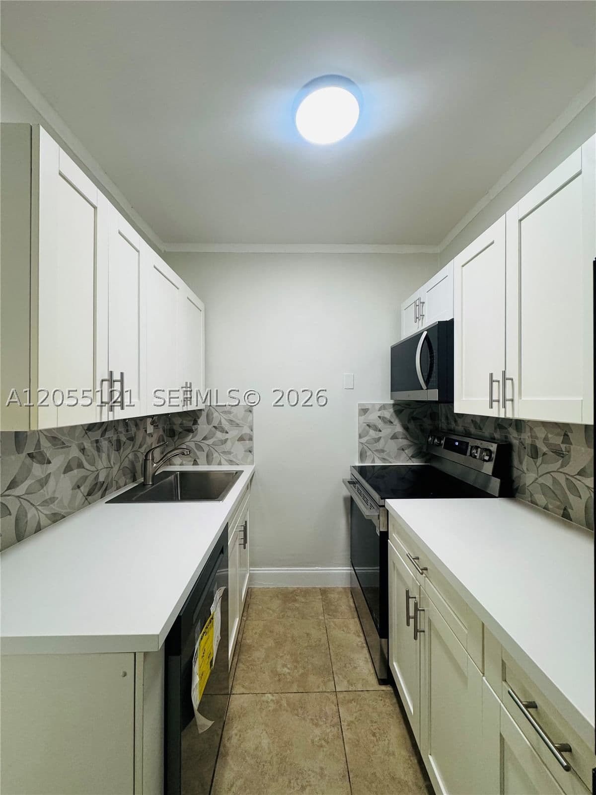 1+1 Daire — 2816 Pine Tree Dr #3, Miami Beach, FL 33140