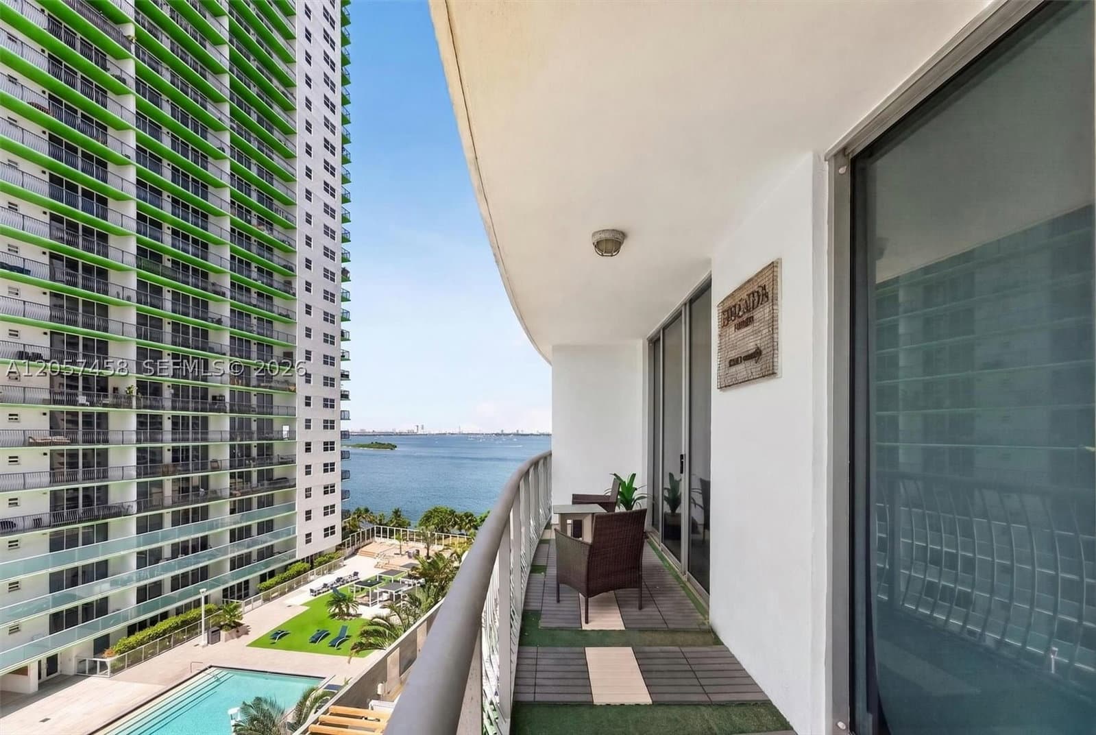 1+1 Condo — 1750 Bayshore Dr #1609, Miami, FL 33132