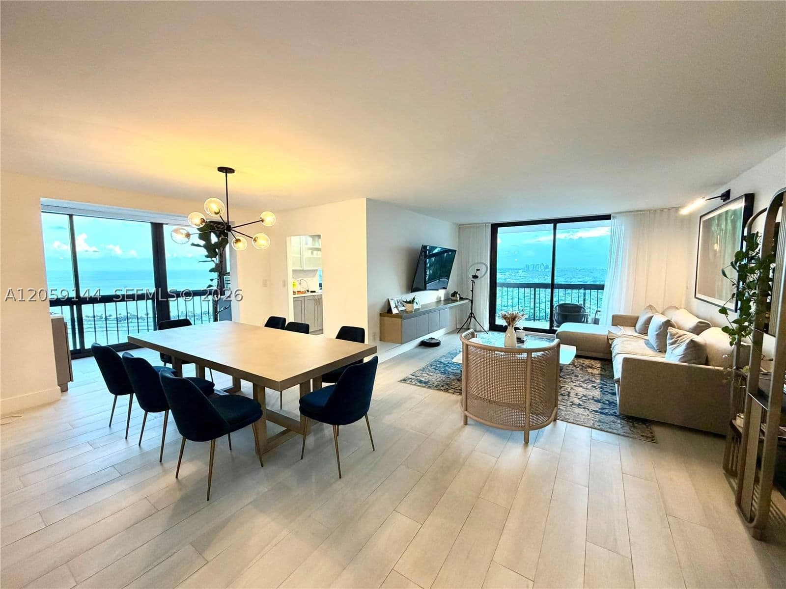 2+1 Condo — 2333 Brickell Ave #2512, Miami, FL 33129