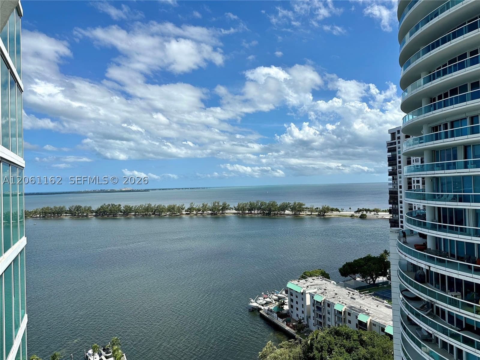 1+1 Condo — 2101 Brickell Ave #1908, Miami, FL 33129