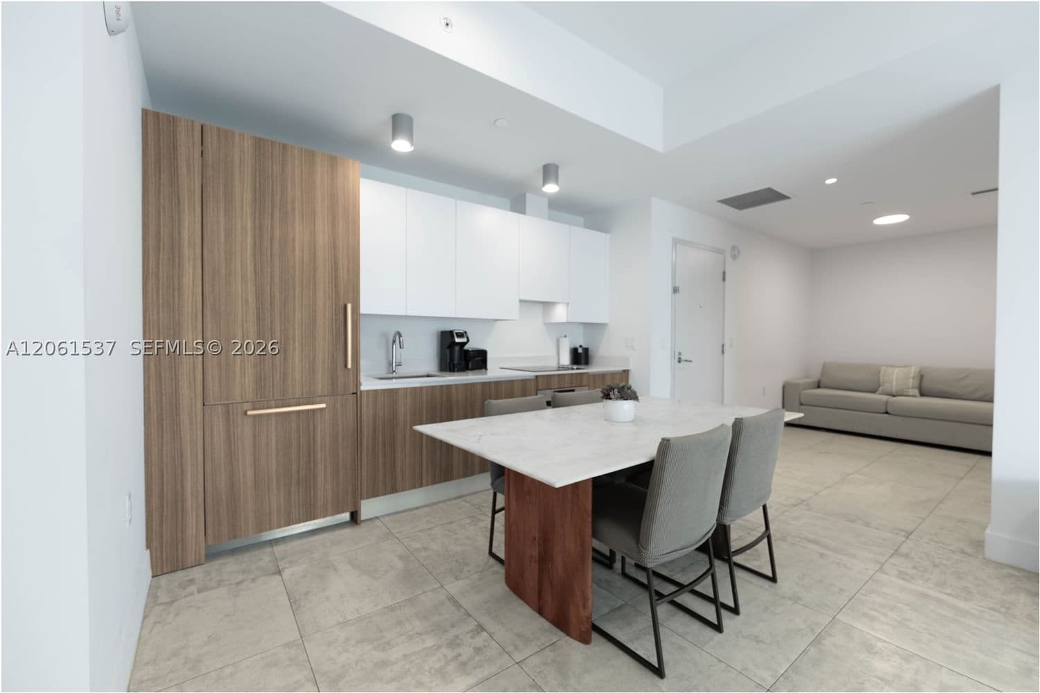 2+1 Condo — 239 9th St #2103, Miami, FL 33130