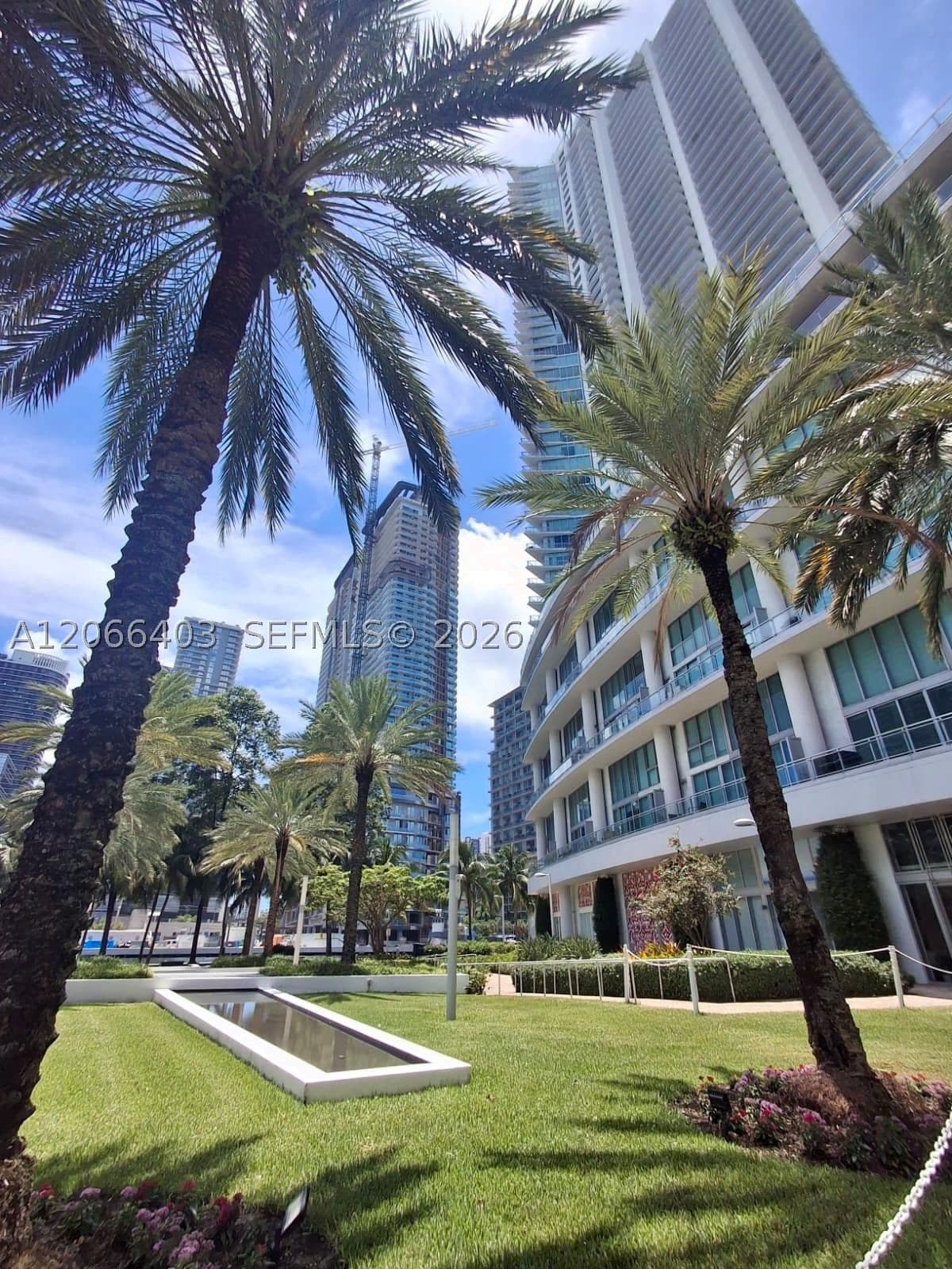 1+1 Condo — 92 3rd St #3808, Miami, FL 33130