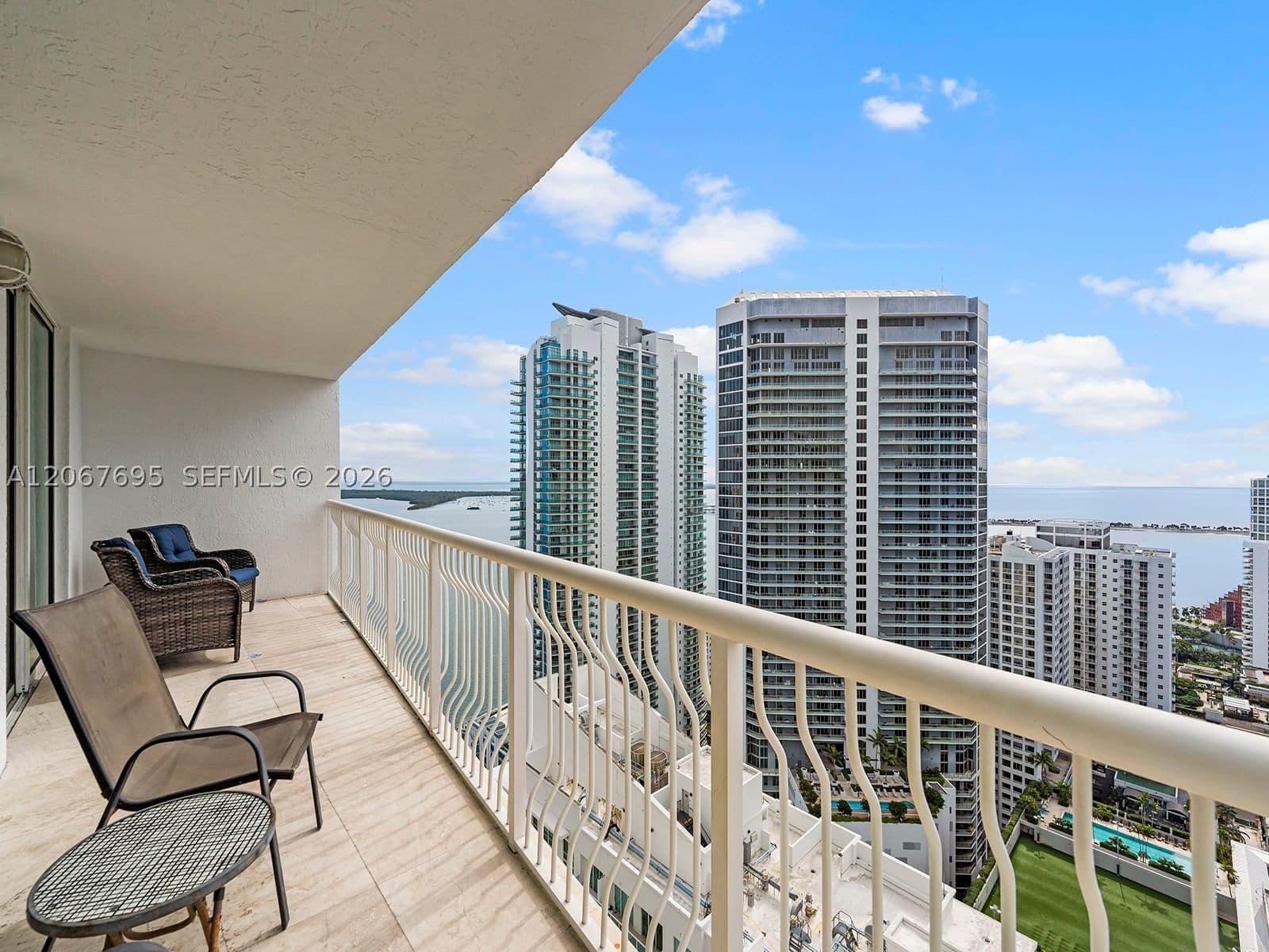 1+1 Condo — 1200 Brickell Bay Dr #4019, Miami, FL 33131