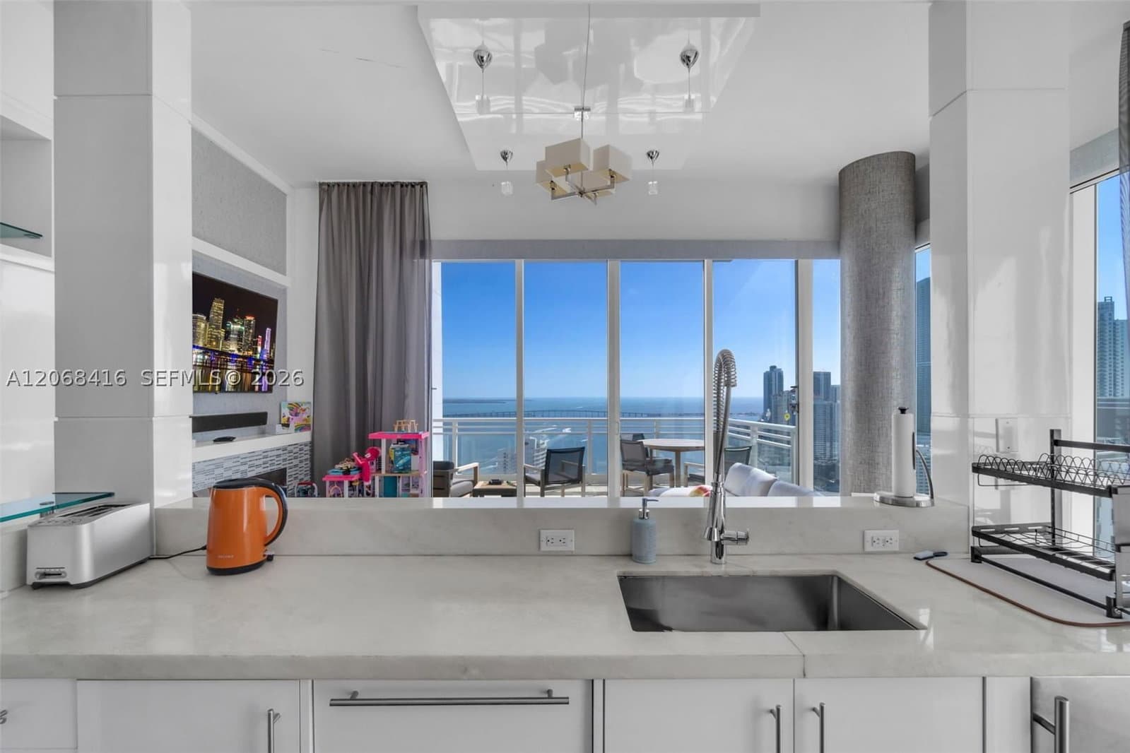 3+1 Condo — 900 Brickell Key Blvd #2904, Miami, FL 33131