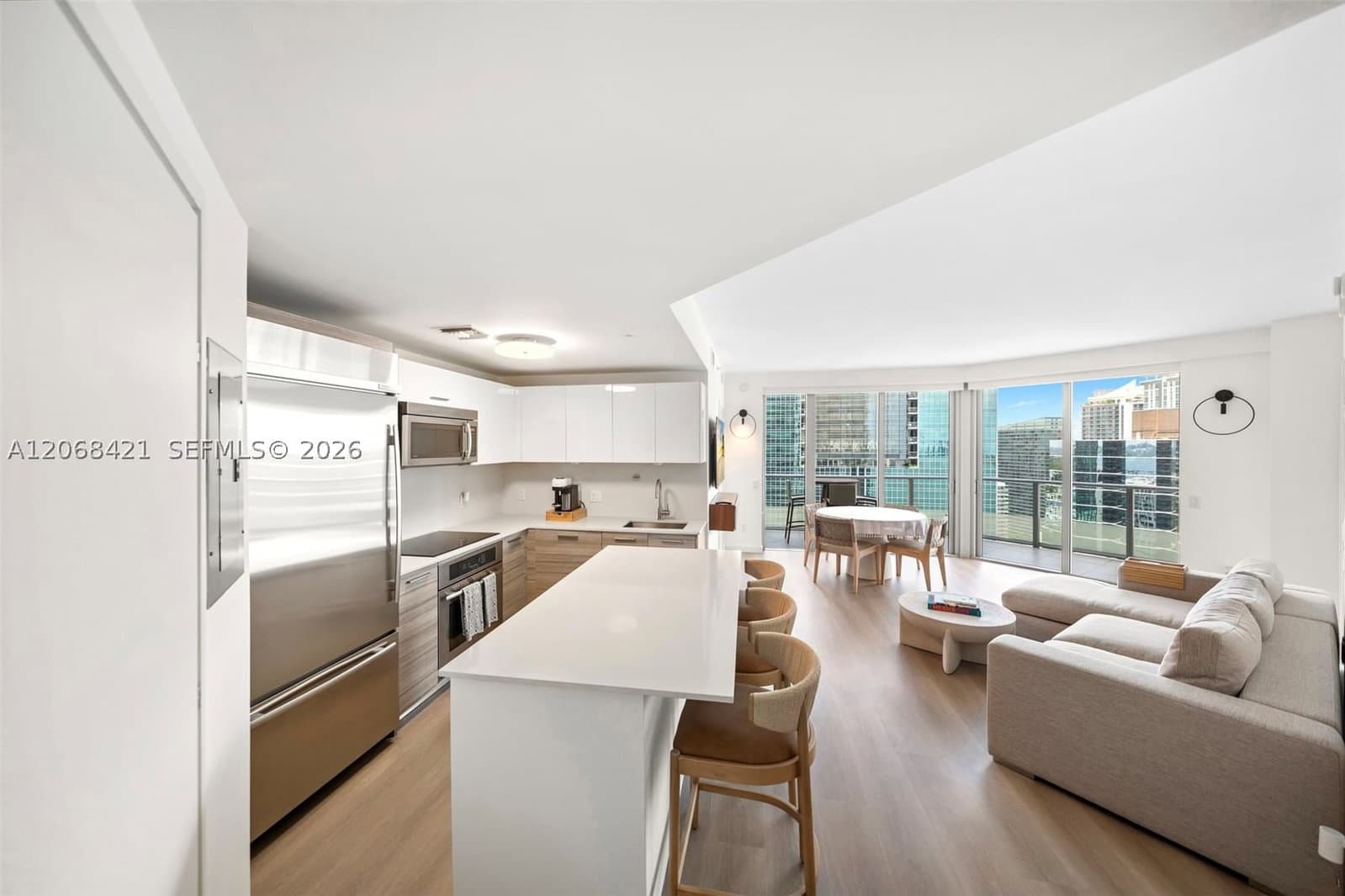 2+1 Condo — 1300 Brickell Bay Dr #3501, Miami, FL 33131