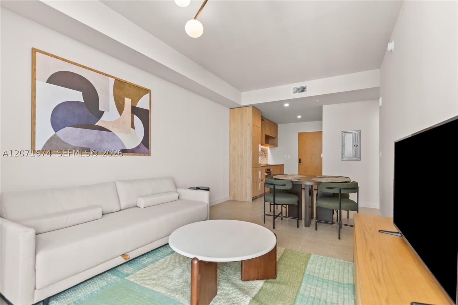 1-bedroom Condo — 11 NE 6 ST #3213, Miami, FL 33132