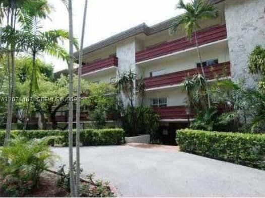 1+1 Condo — 1205 Mariposa Ave #416, Coral Gables, FL 33146
