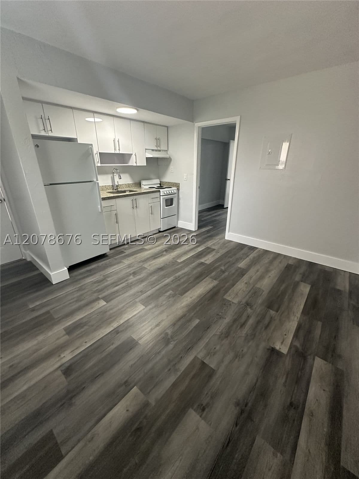 1+1 Daire — 1208 Salzedo St #26, Coral Gables, FL 33134