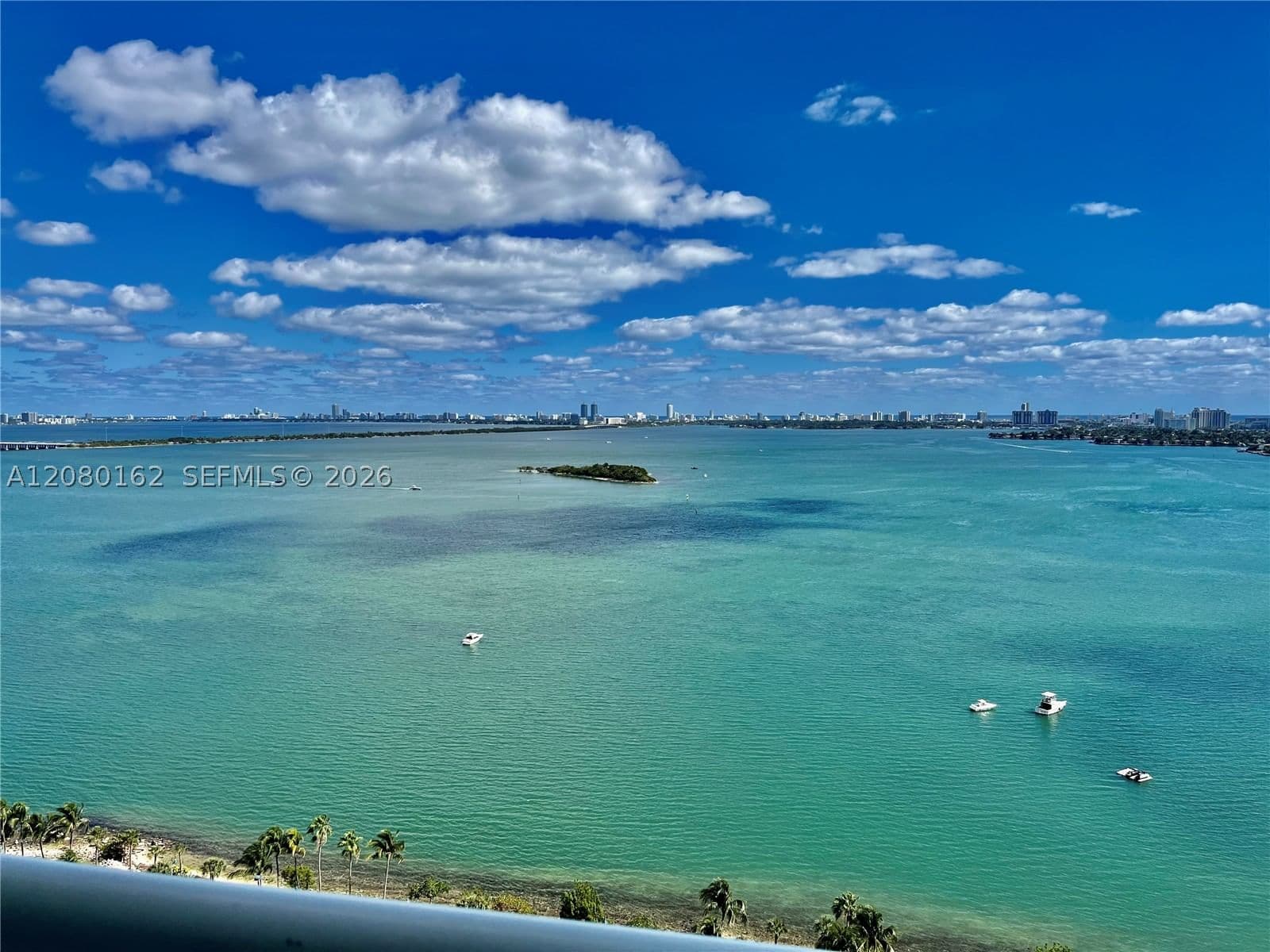 2-bedroom Condo — 1800 Bayshore Dr #2507, Miami, FL 33132