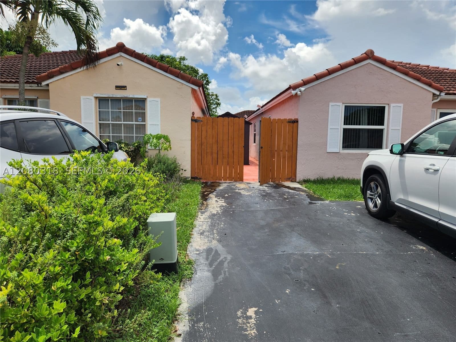 1-bedroom Property — 15014 130th Ct #1, Miami, FL 33186
