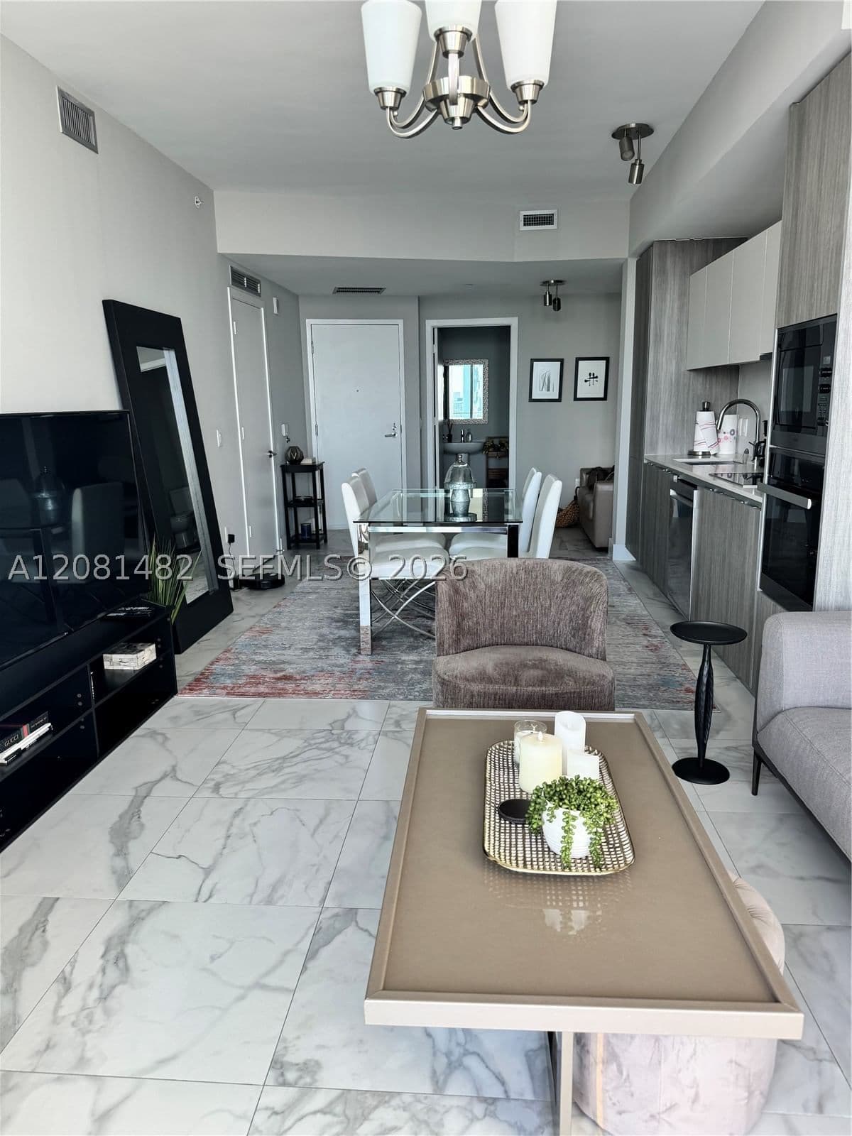 1+1 Condo — 2900 7th Ave #3608, Miami, FL 33137