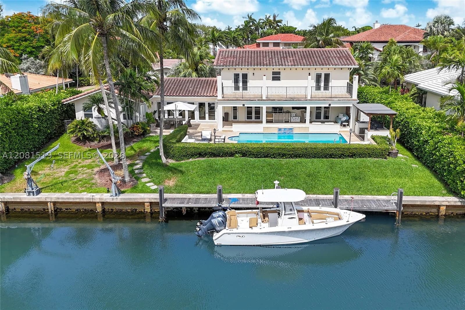 4+1 Müstakil ev — 13035 Nevada St, Coral Gables, FL 33156
