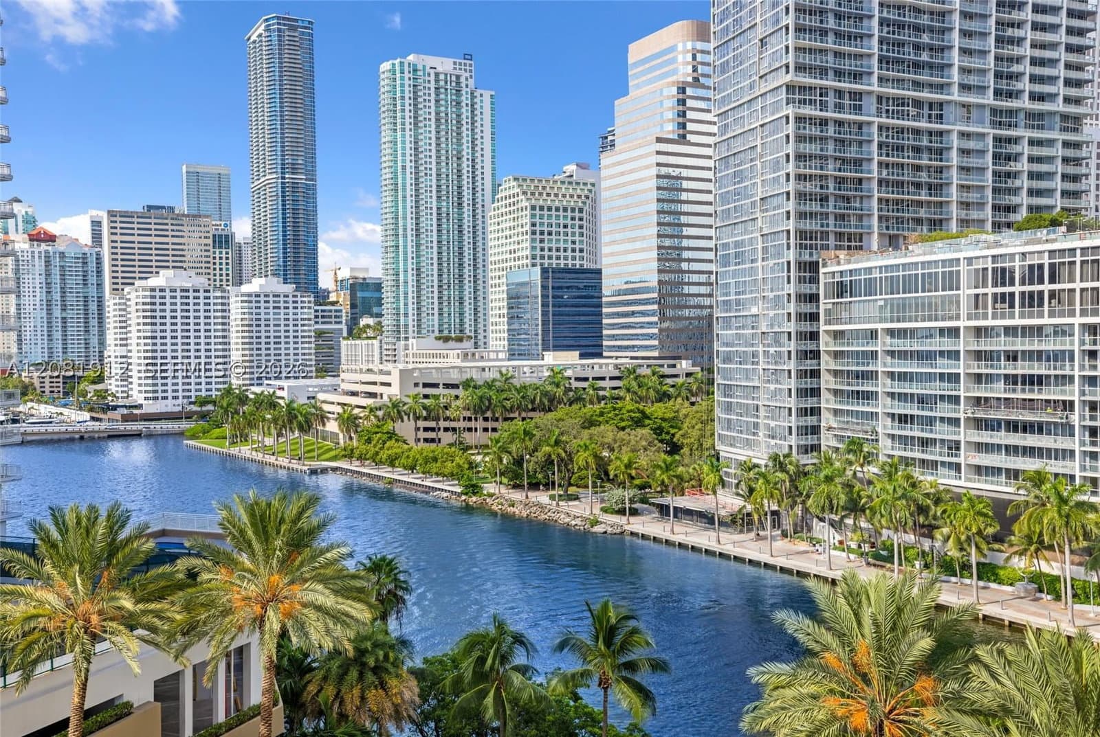 1+1 Condo — 901 Brickell Key Blvd #1001, Miami, FL 33131