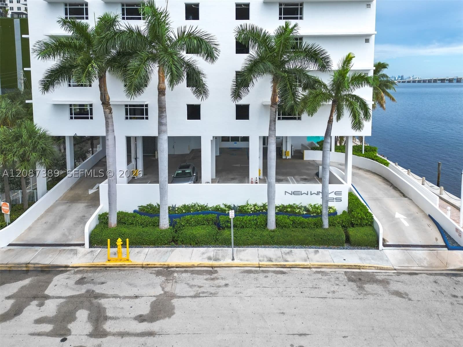 1-bedroom Condo — 725 22nd St #8E, Miami, FL 33137