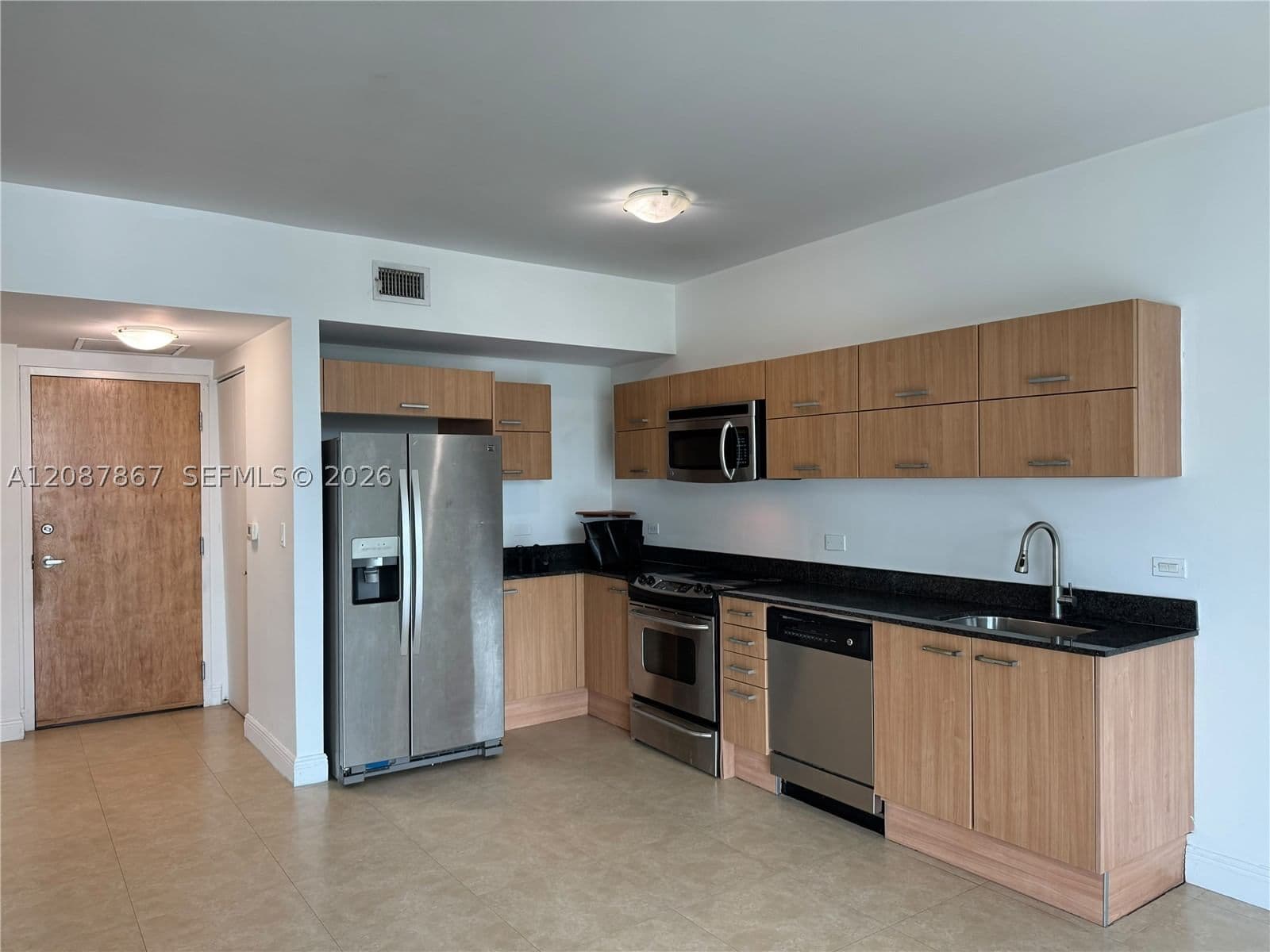 1+1 Condo — 350 Miami Ave #1209, Miami, FL 33130