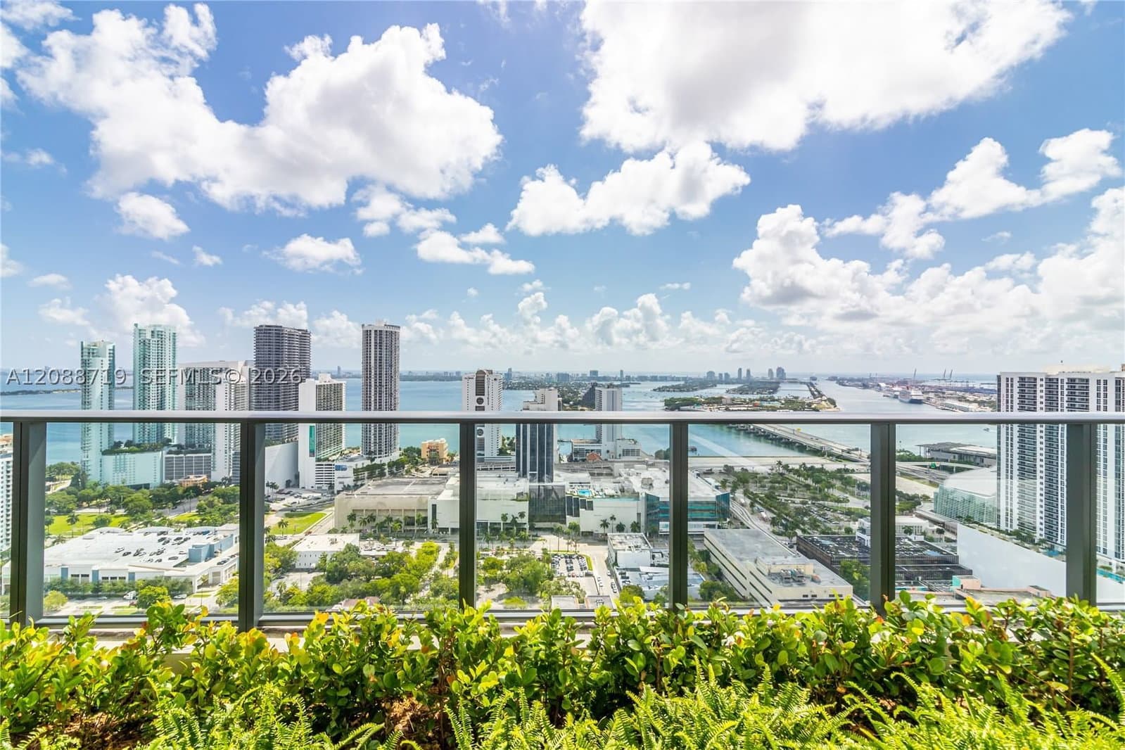 2+1 Condo — 1600 1st Ave #2016, Miami, FL 33132