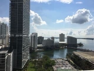1+1 Condo — 500 Brickell Ave #2200, Miami, FL 33131