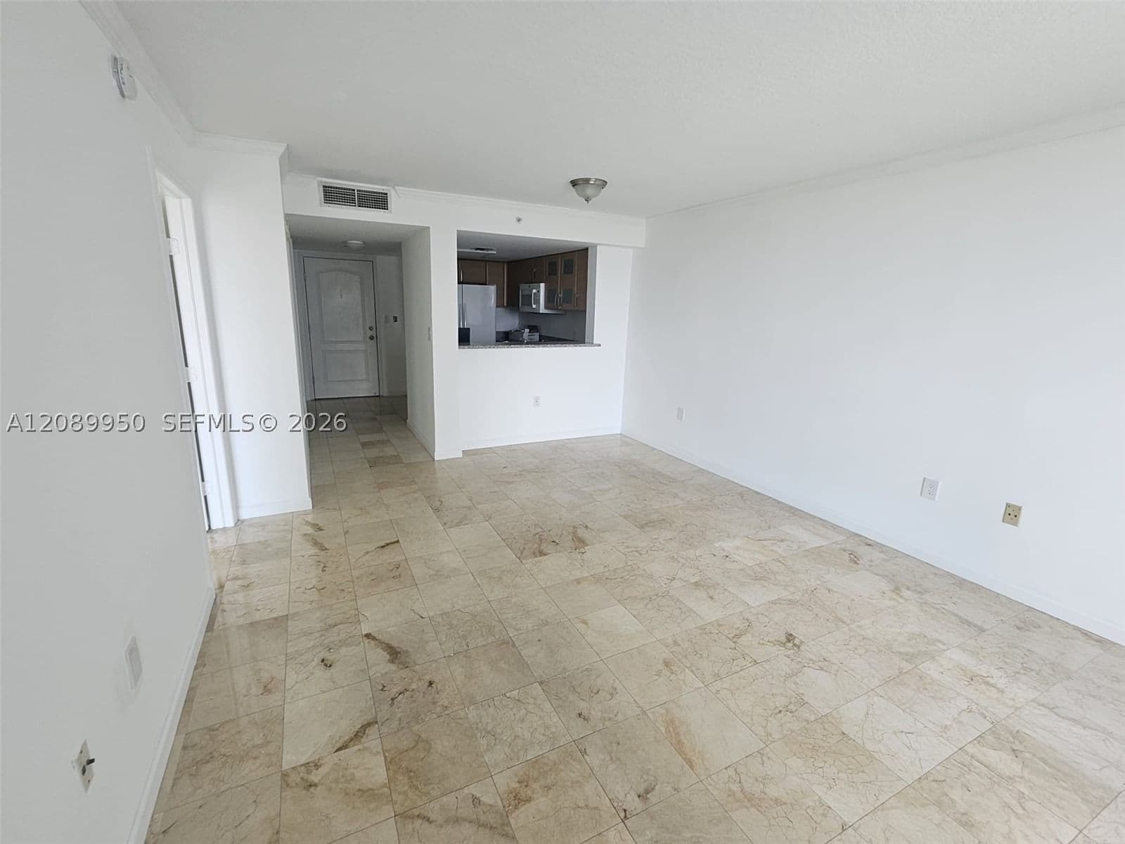 1+1 Condo — 2101 Brickell Ave #2111, Miami, FL 33129