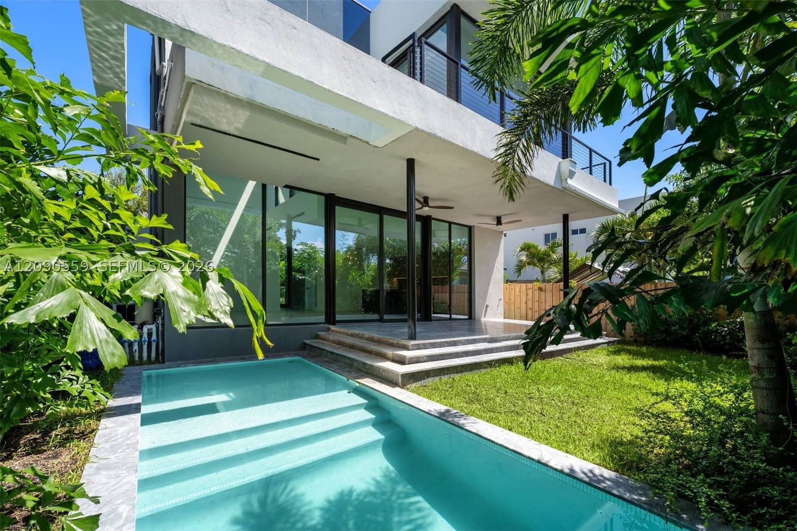 4+1 Müstakil ev — 3310 Elizabeth Street, Coconut Grove, FL 33133