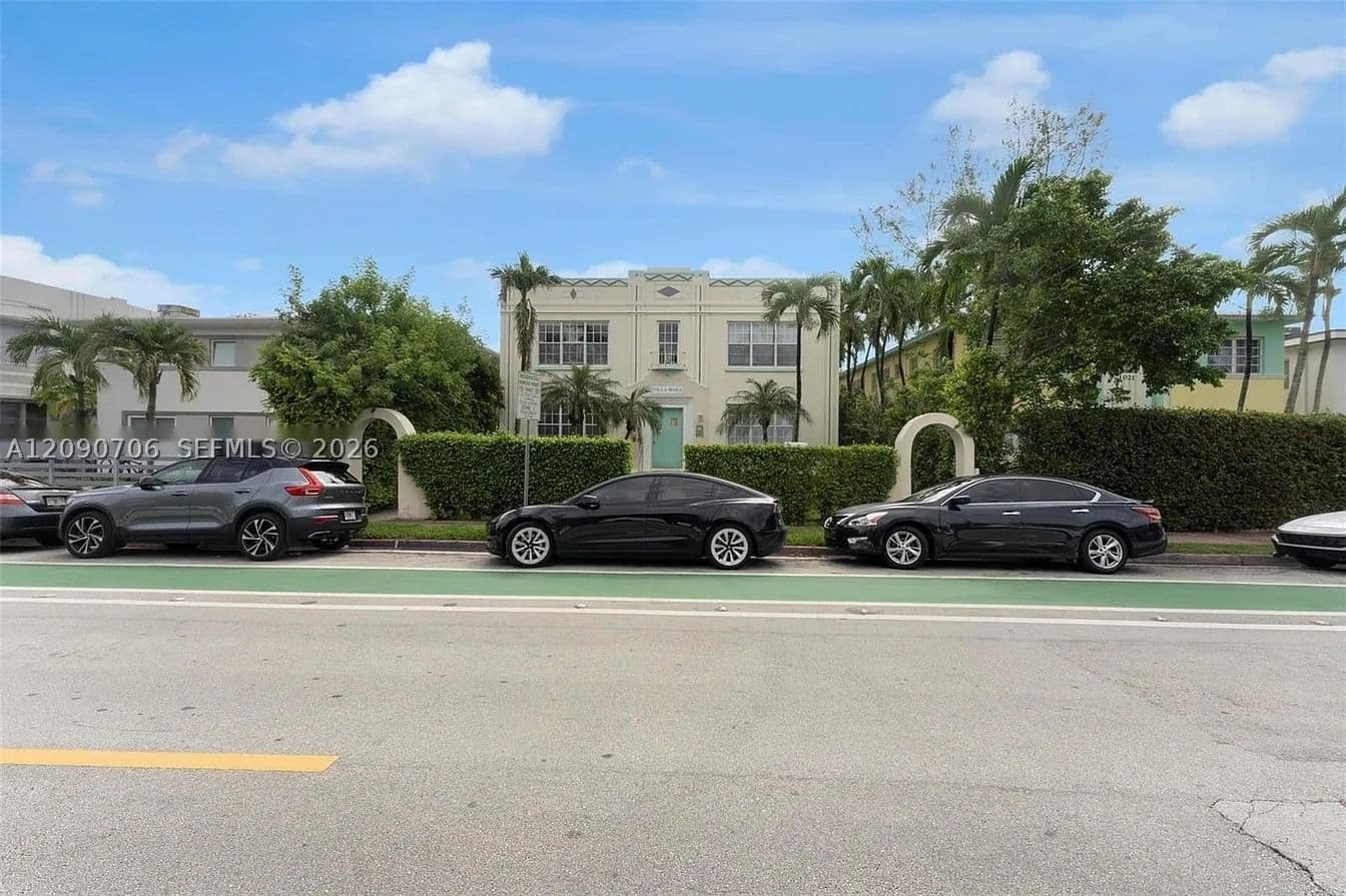 1-bedroom Condo — 1027 Euclid Ave #12, Miami Beach, FL 33139