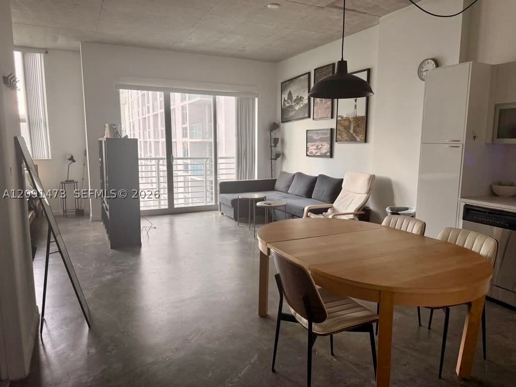 1+1 Condo — 133 2nd Ave #1605, Miami, FL 33132