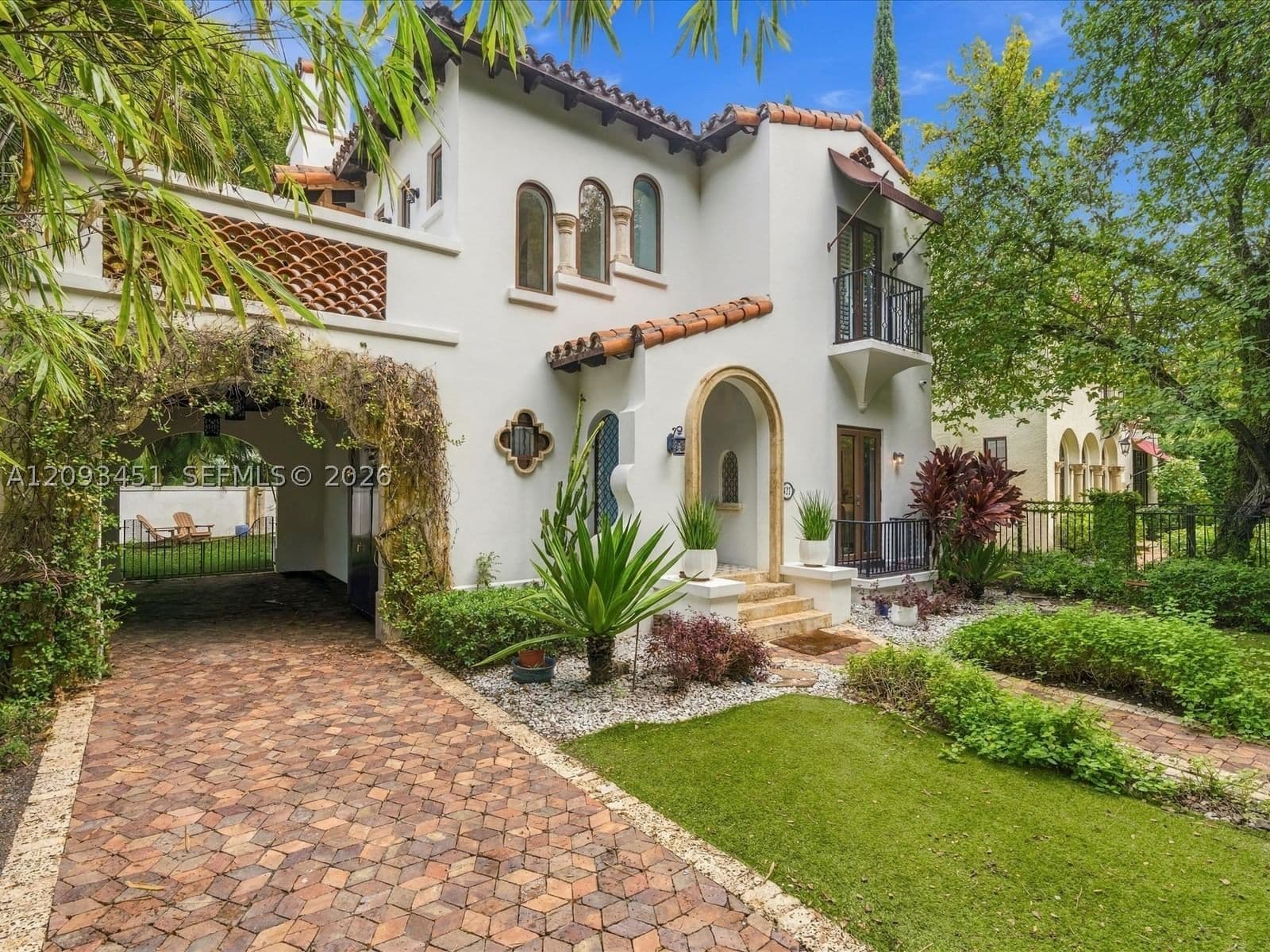 CORAL GABLES COUNTRY CLUB — ilan fotoğrafı