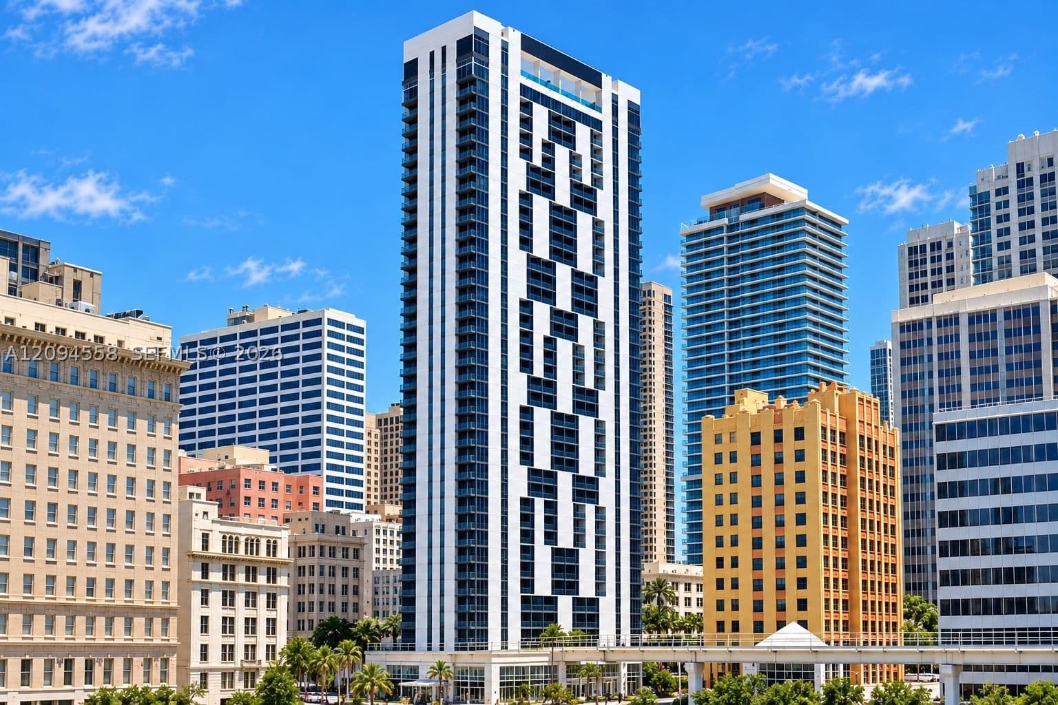 1+1 Condo — 151 1st St #2606, Miami, FL 33131