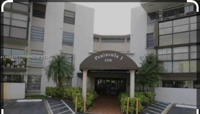 2+1 Condo — 1350 122nd Ave #317, Miami, FL 33184