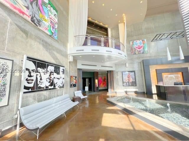 1+1 Condo — 690 1st Ct #305, Miami, FL 33130