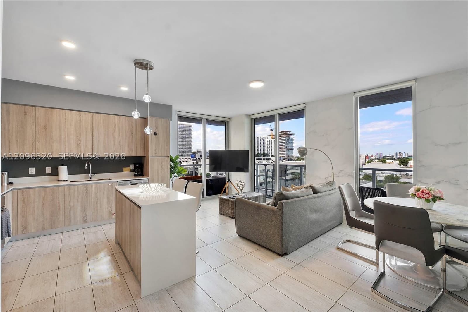 QUADRO CONDO — ilan fotoğrafı