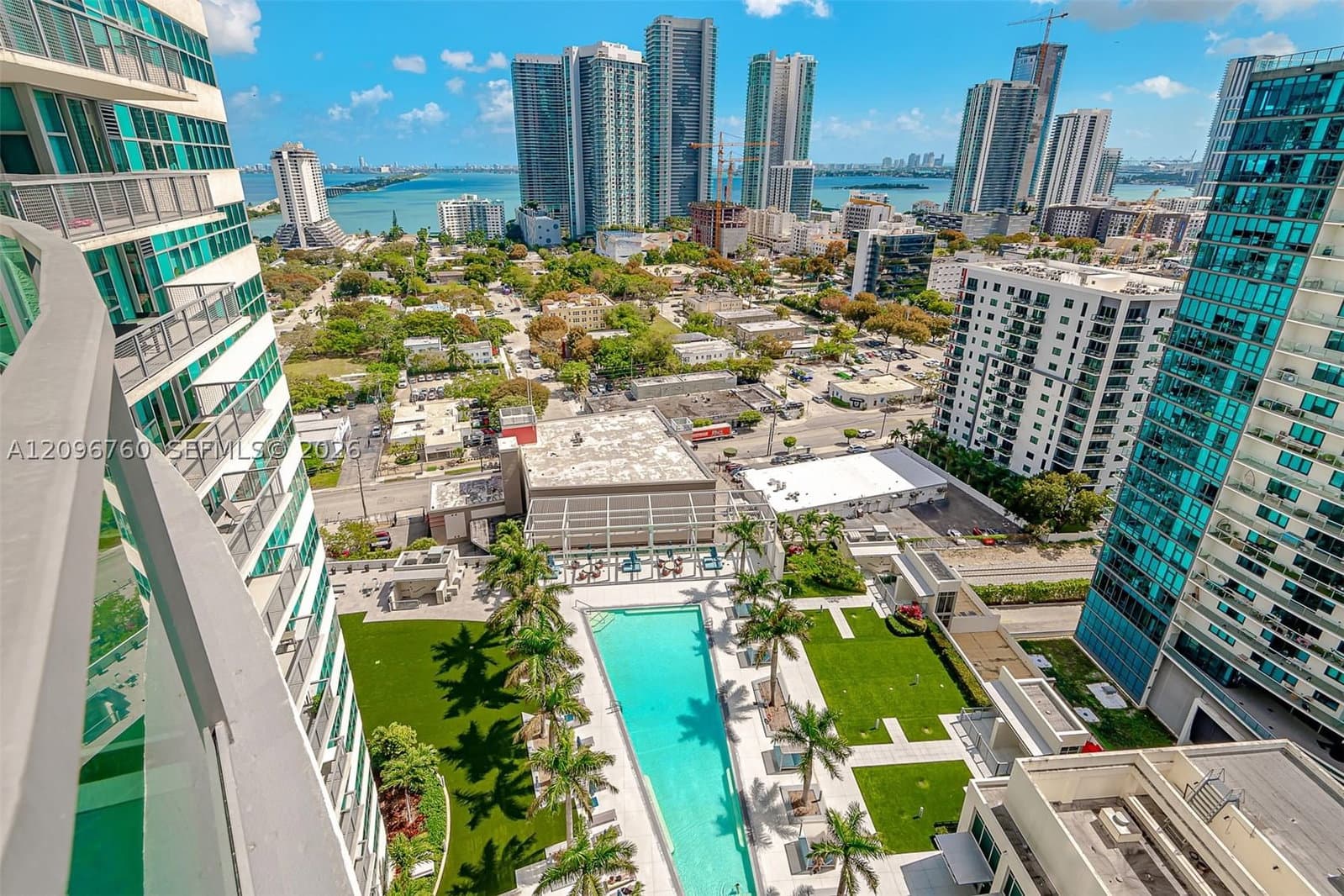 1+1 Condo — 3301 1st Ave #H2206, Miami, FL 33137