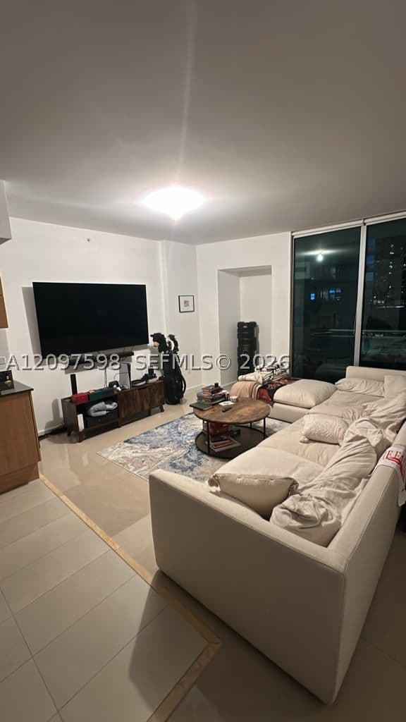 1+1 Daire — 350 Miami Ave #1115, Miami, FL 33130