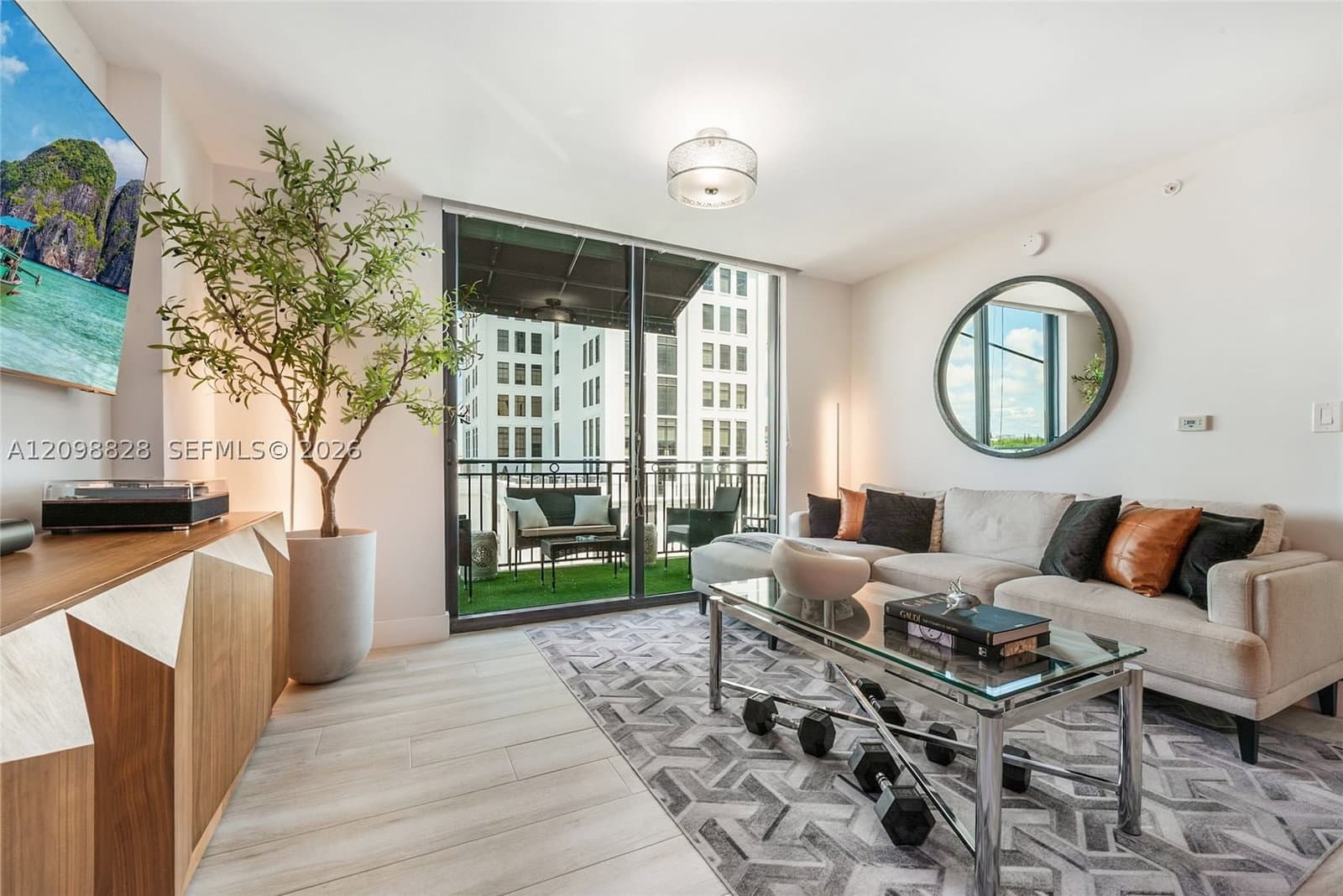 1+1 Condo — 1300 Ponce De Leon Blvd #800, Coral Gables, FL 33134