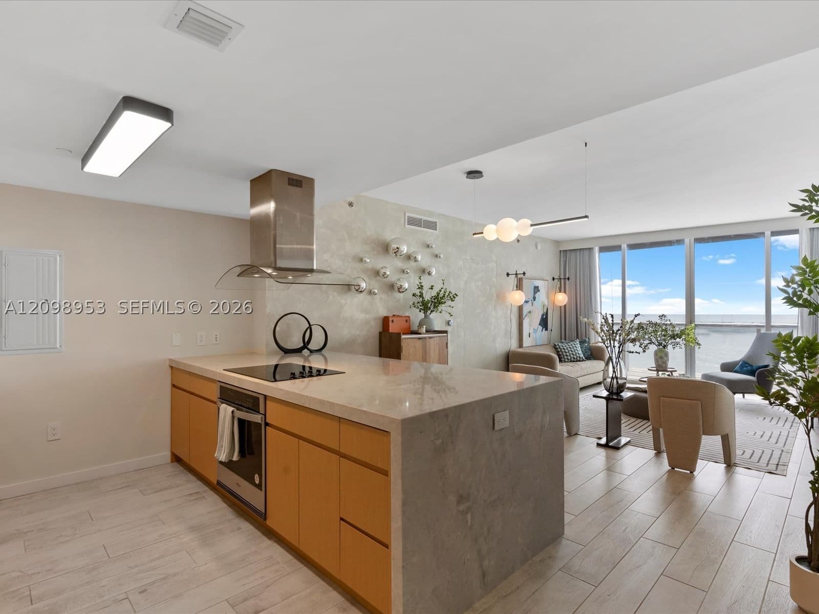 2+1 Condo — 465 Brickell Ave #4905, Miami, FL 33131