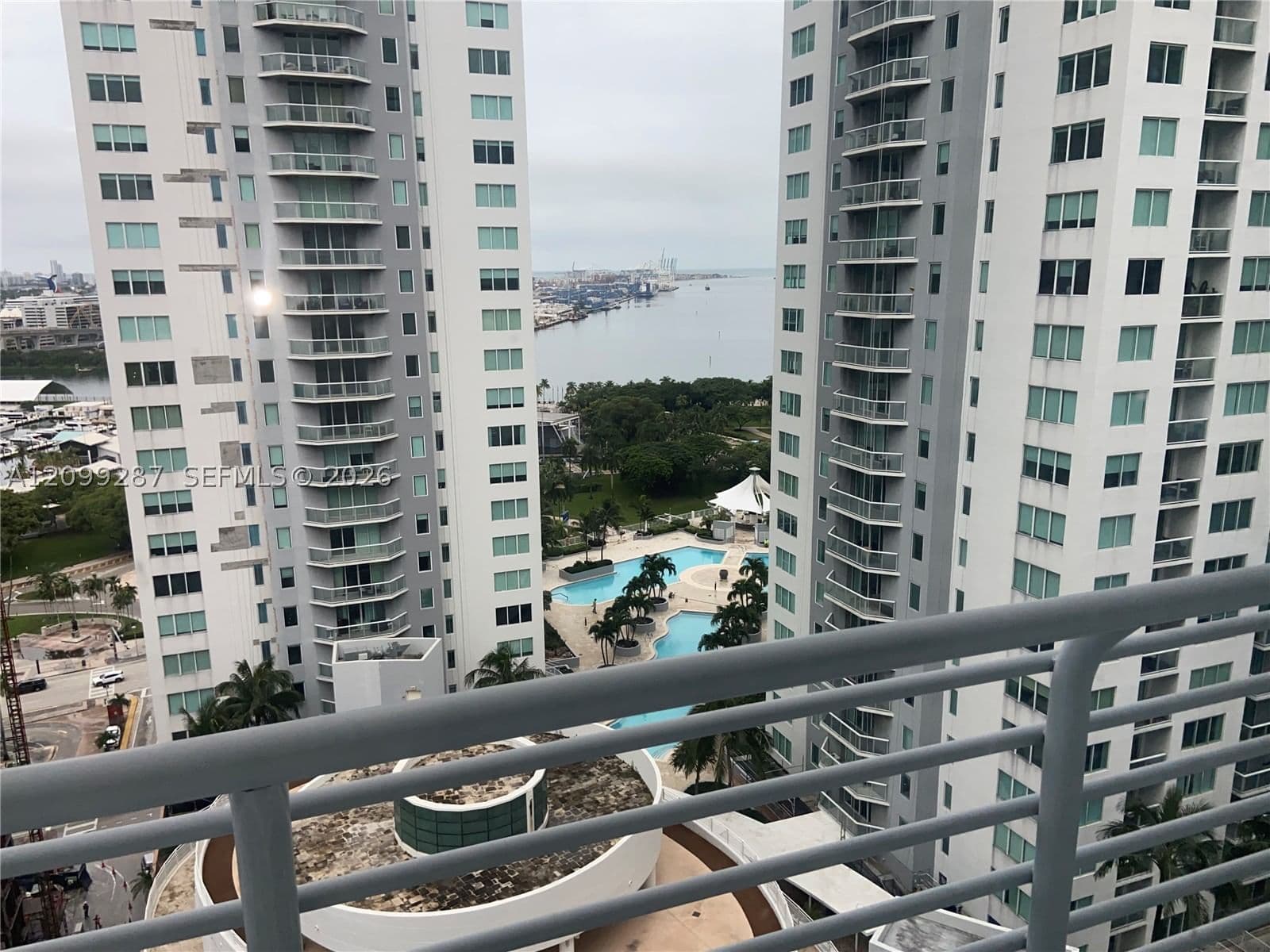 2+1 Condo — 234 3rd St #2202, Miami, FL 33132